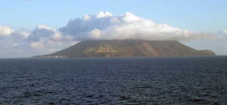 03-stromboli-island-volcano-dsc09864-useme